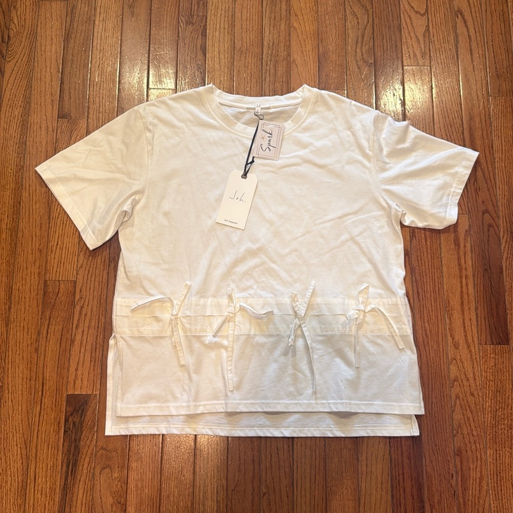 NWT White Bow T Shirt
